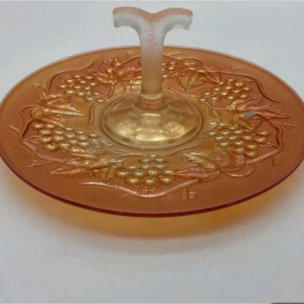 EUC Vintage Amber Carnival Glass Grape & Gable Marigold Serving Platter